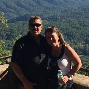 Meet your Posher, Dina